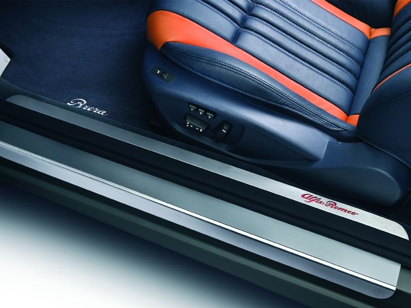 Alfa Romeo Genuine Brera / Spider Illuminated Car Door Sill Kick Plates