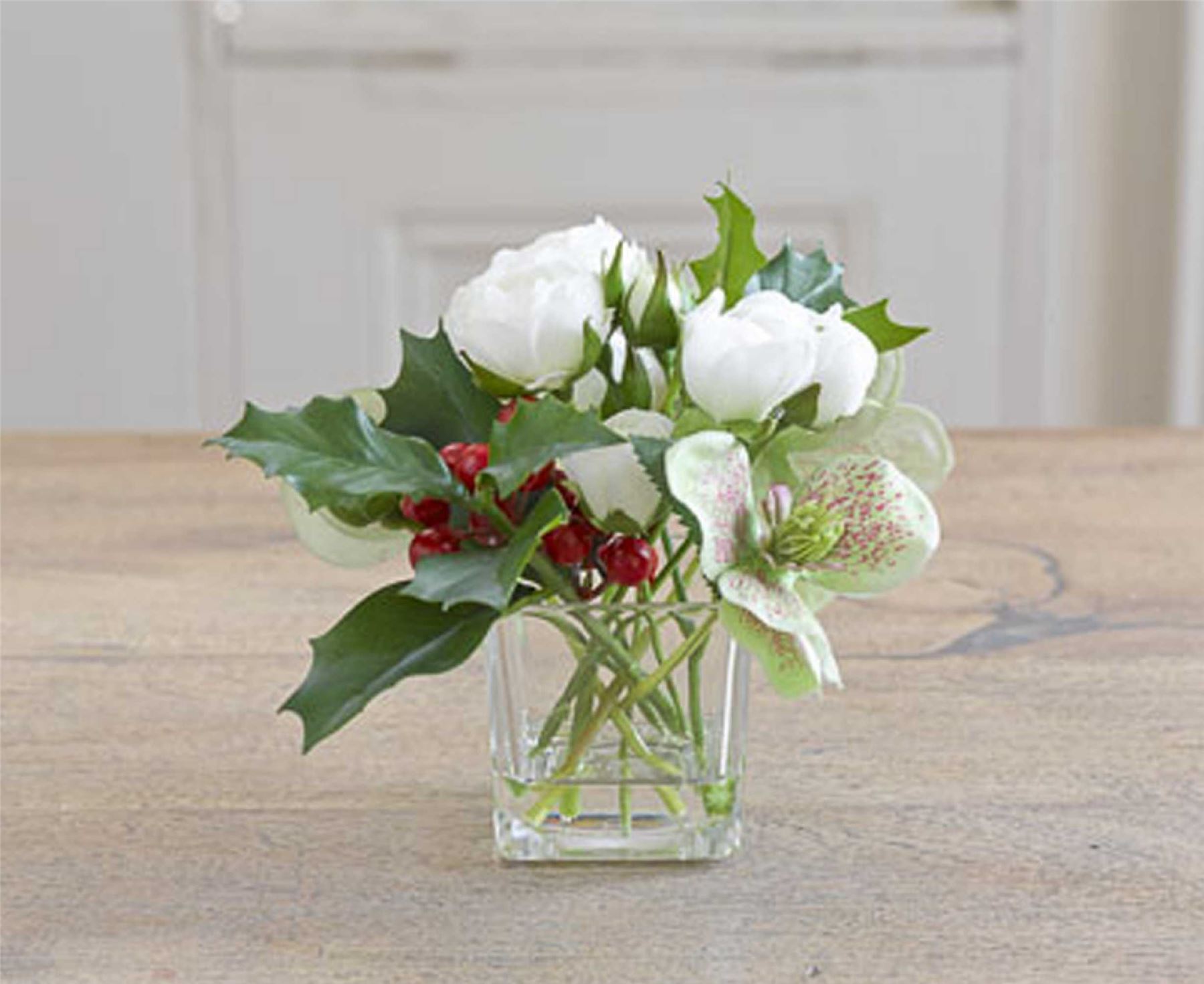 Bloom Small Christmas Cube Artificial Flowers Arrangement Home